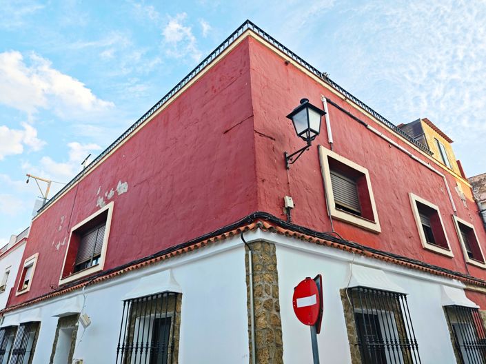 Image No.40-3 Bed House for sale