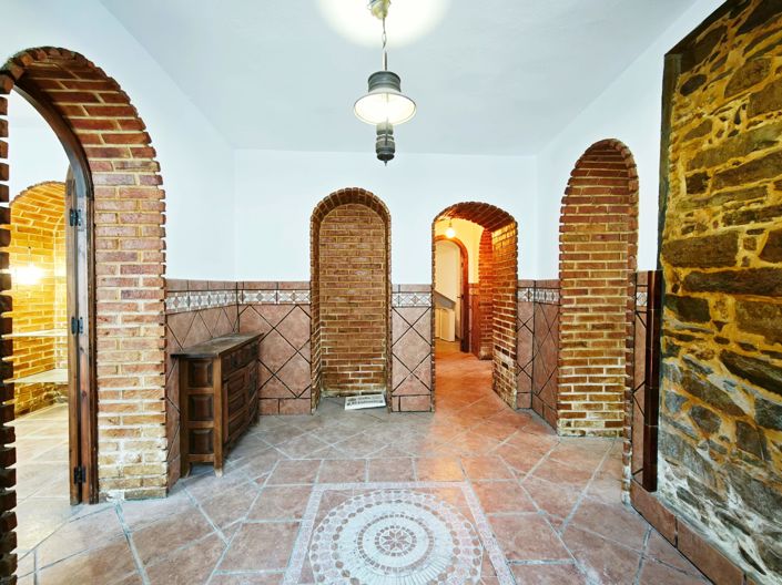 Image No.5-3 Bed House for sale