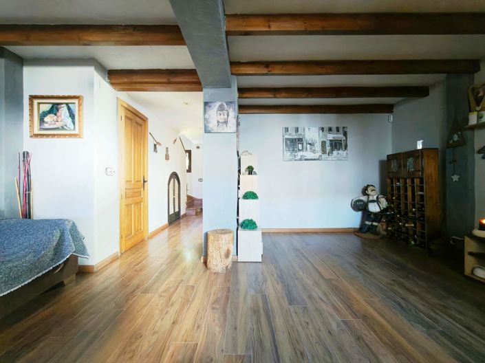 Image No.2-3 Bed Townhouse for sale