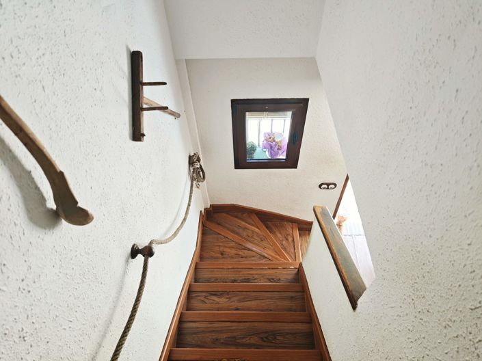 Image No.23-3 Bed Townhouse for sale