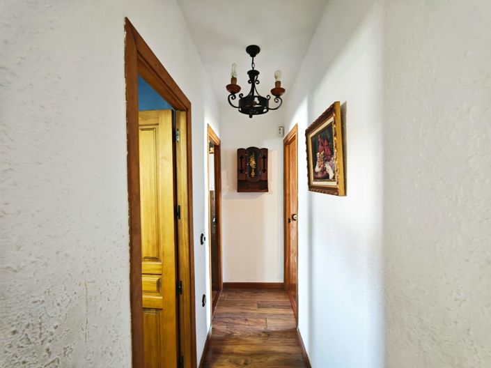 Image No.24-3 Bed Townhouse for sale