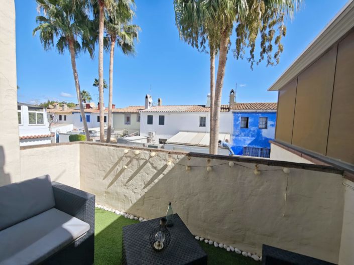 Image No.36-3 Bed Townhouse for sale