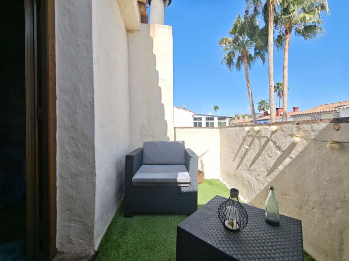 Image No.37-3 Bed Townhouse for sale
