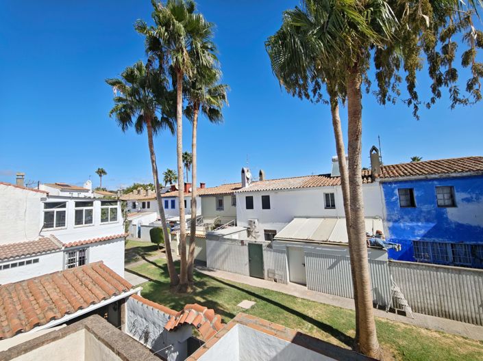 Image No.38-3 Bed Townhouse for sale
