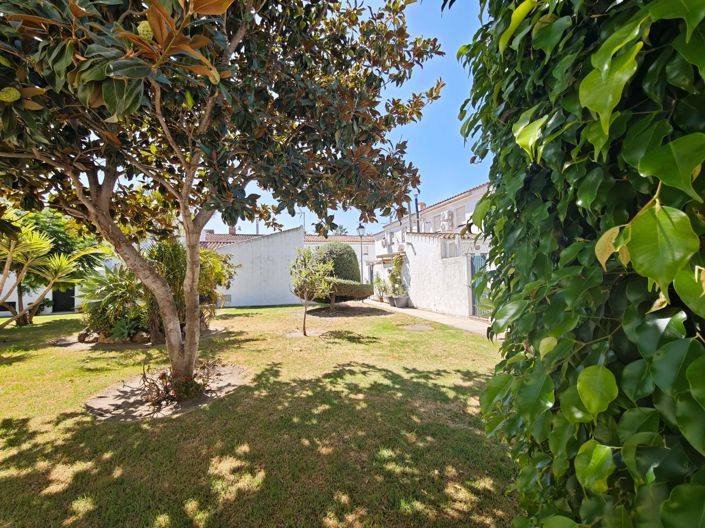 Image No.43-3 Bed Townhouse for sale