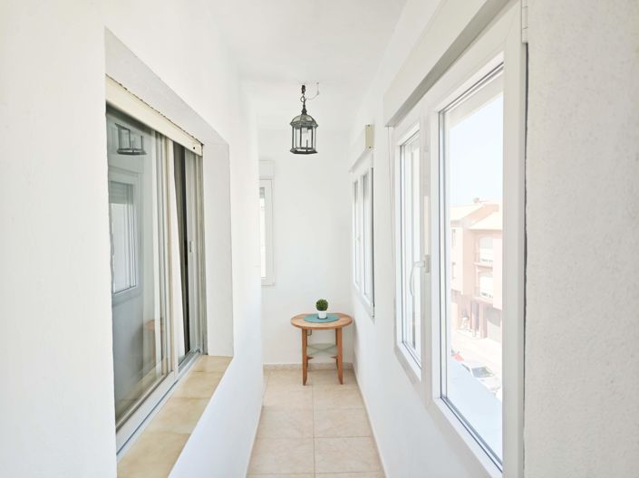 Image No.5-3 Bed Flat for sale