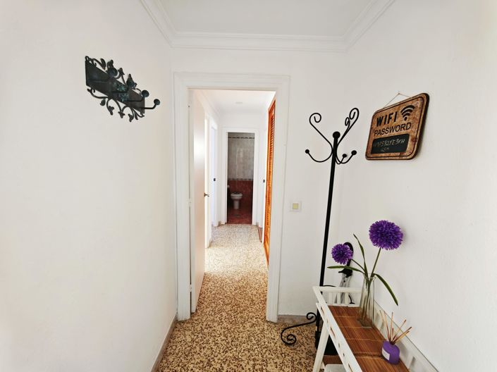 Image No.9-3 Bed Flat for sale