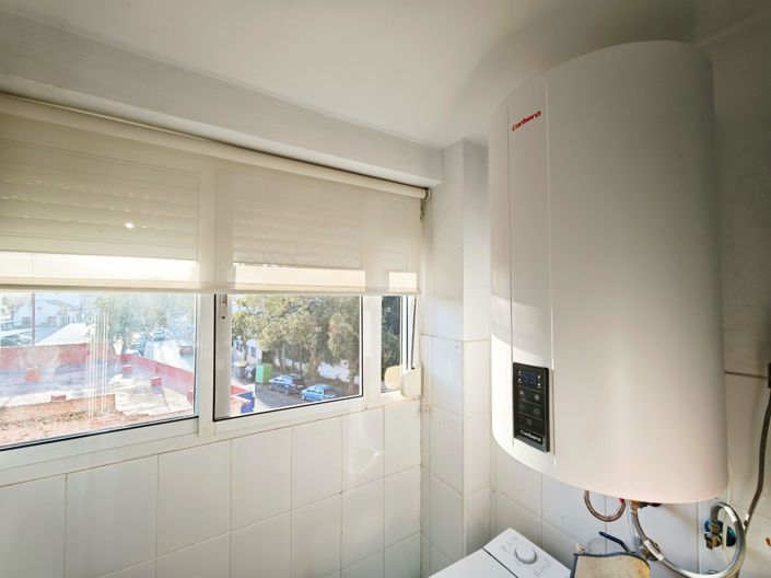 Image No.17-3 Bed Flat for sale