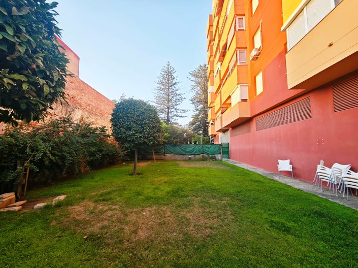 Image No.36-3 Bed Flat for sale