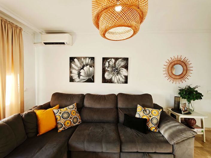Image No.8-3 Bed Flat for sale