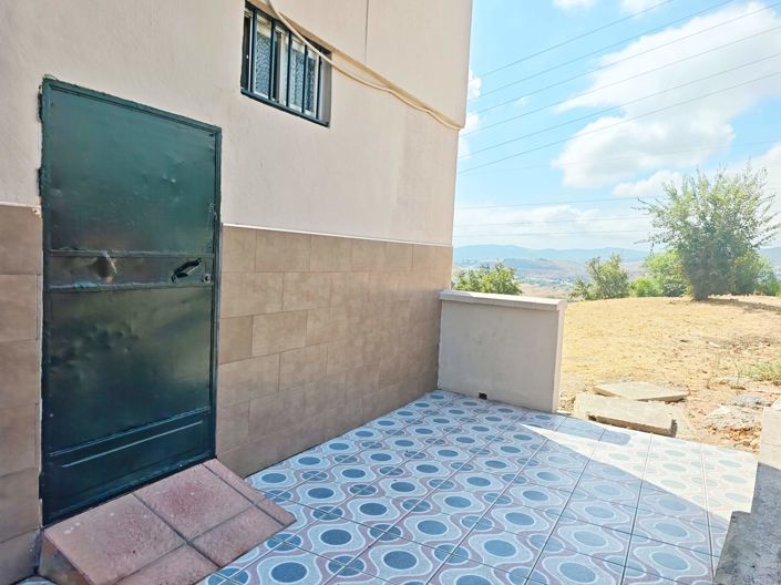 Image No.28-3 Bed Property for sale
