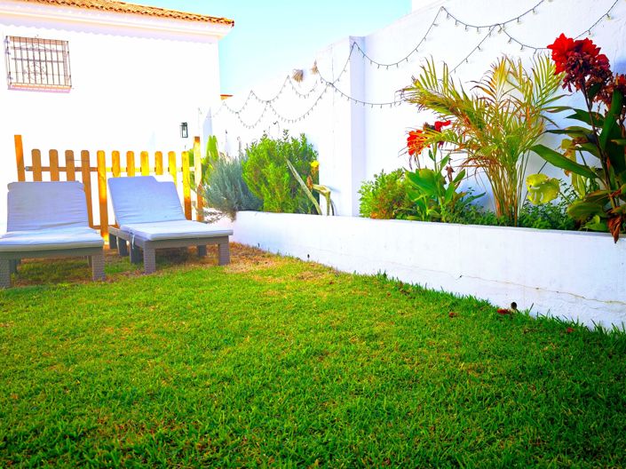 Image No.14-3 Bed House for sale