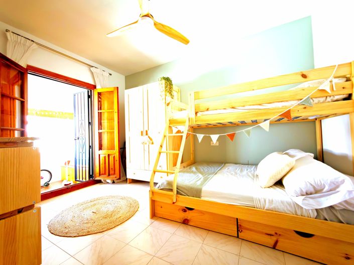 Image No.27-3 Bed House for sale