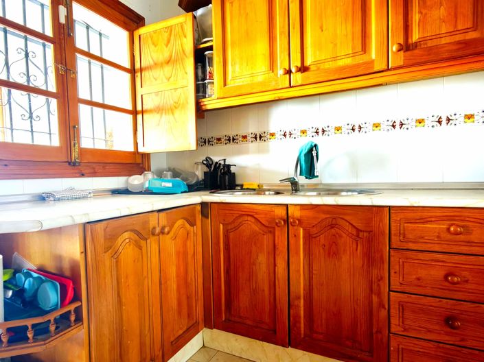 Image No.38-3 Bed House for sale