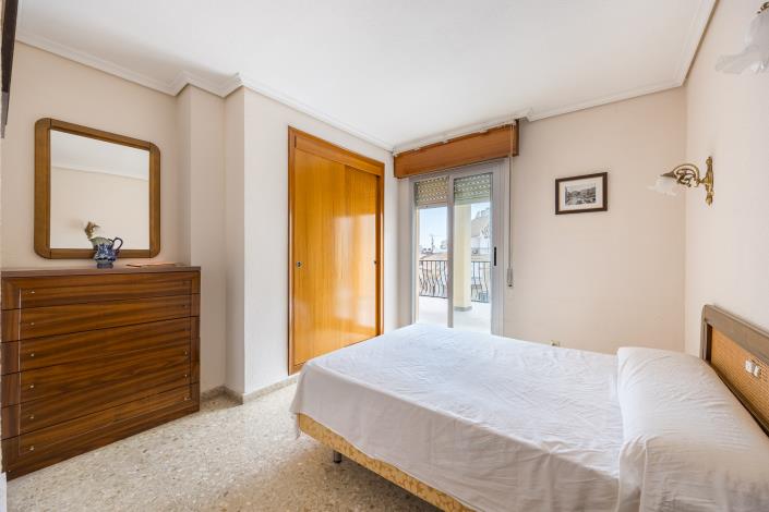 Image No.20-4 Bed Penthouse for sale