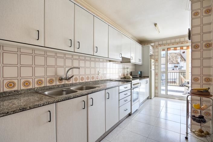 Image No.35-4 Bed Penthouse for sale