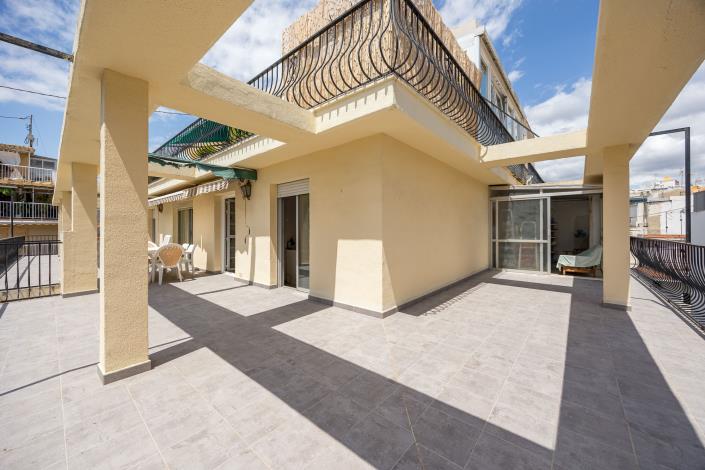 Image No.13-4 Bed Penthouse for sale