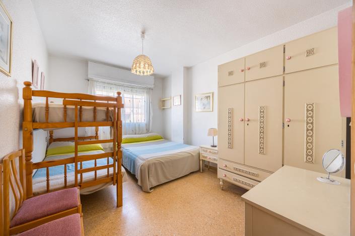 Image No.10-3 Bed Apartment for sale