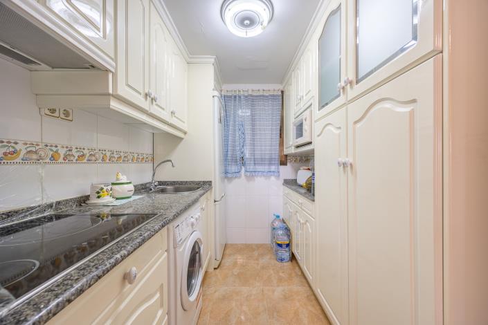 Image No.18-2 Bed Apartment for sale