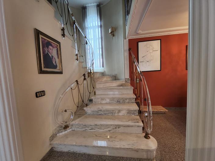 Image No.34-5 Bed Chalet for sale