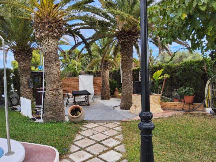 Image No.13-5 Bed Chalet for sale