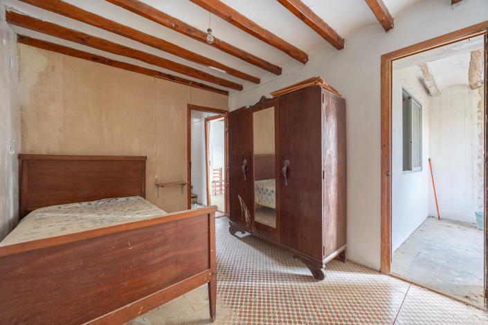 Image No.17-4 Bed Townhouse for sale