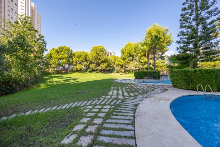 Image No.22-2 Bed Apartment for sale