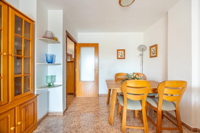 Image No.8-3 Bed Apartment for sale