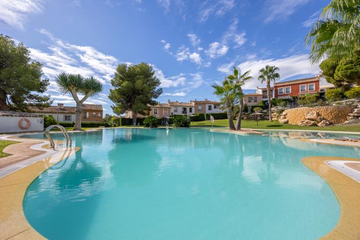 Image No.5-2 Bed Bungalow for sale