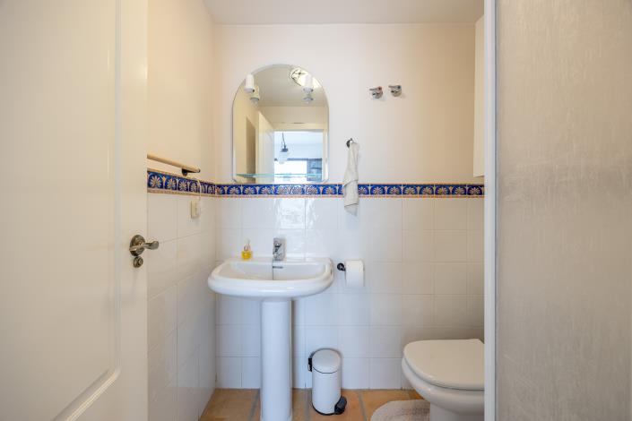 Image No.11-2 Bed Bungalow for sale