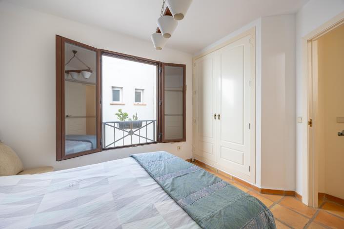 Image No.12-2 Bed Bungalow for sale