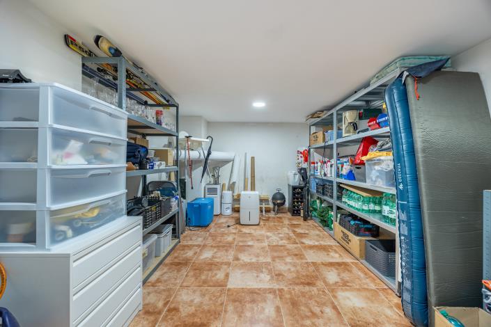 Image No.20-2 Bed Bungalow for sale