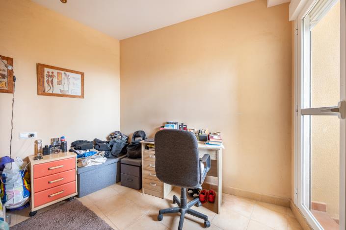 Image No.13-2 Bed Apartment for sale