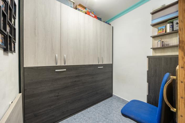 Image No.11-3 Bed Apartment for sale