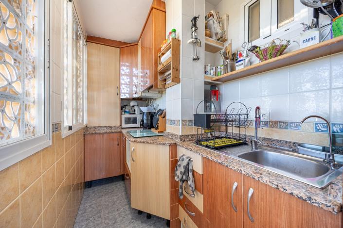 Image No.15-3 Bed Apartment for sale