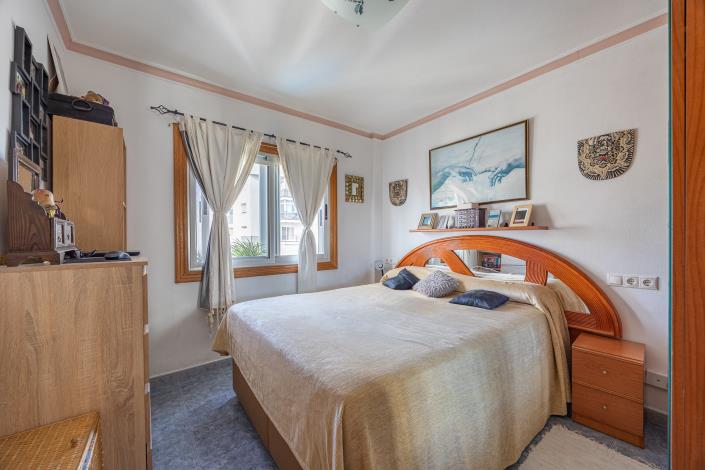 Image No.8-3 Bed Apartment for sale