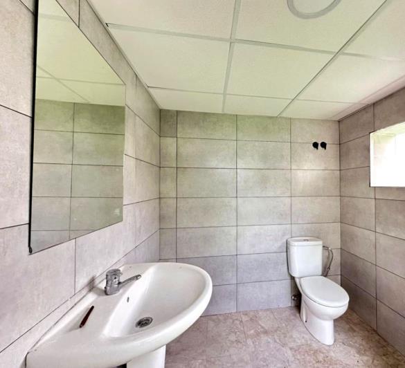 Image No.32-4 Bed Villa / Detached for sale