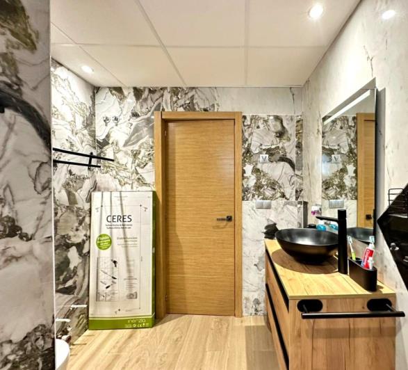 Image No.20-4 Bed Villa / Detached for sale