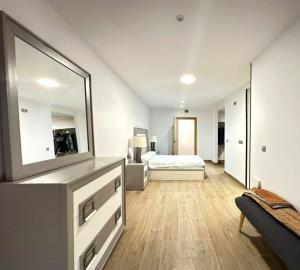 WhatsApp-Image-2025-12-10-at-10-34-34--1-