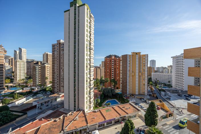 Image No.25-2 Bed Apartment for sale