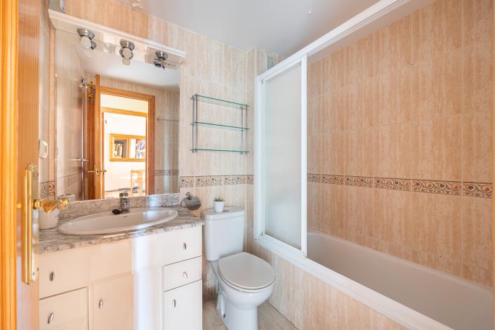 Image No.14-2 Bed Apartment for sale