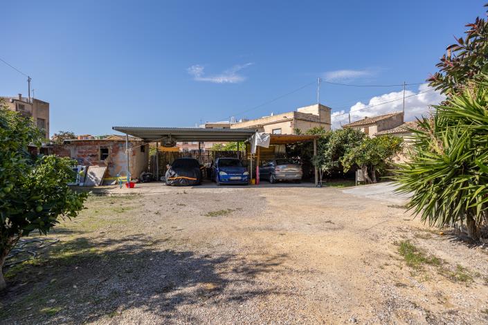 Image No.29-4 Bed Townhouse for sale