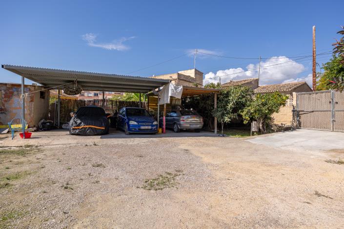 Image No.28-4 Bed Townhouse for sale