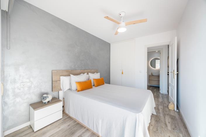 Image No.22-1 Bed Apartment for sale