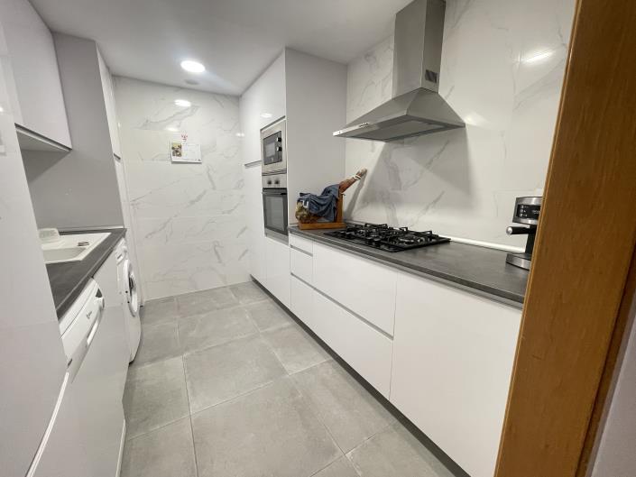 Image No.5-2 Bed Apartment for sale