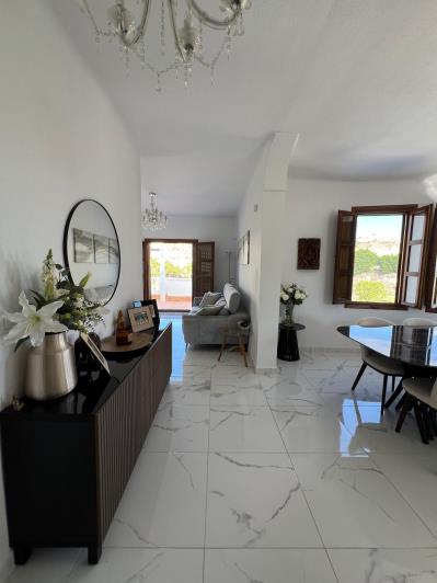 Image No.11-3 Bed Villa / Detached for sale