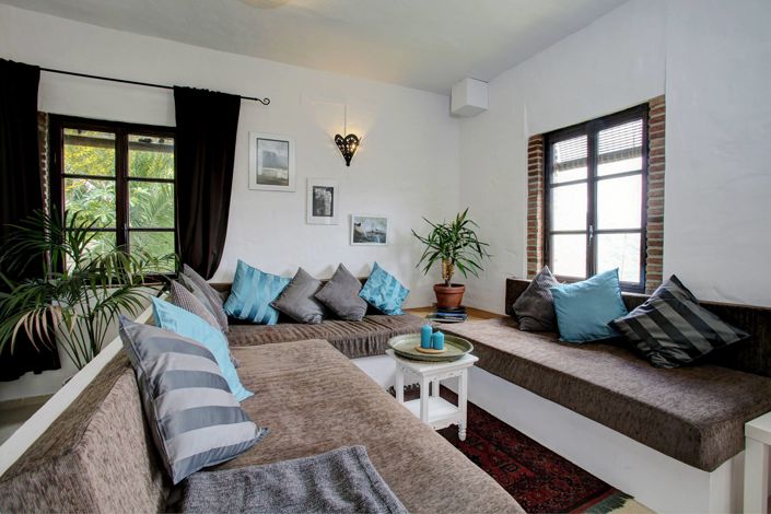 Image No.35-3 Bed Property for sale