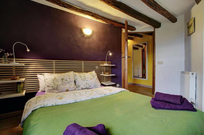 Image No.42-3 Bed Property for sale