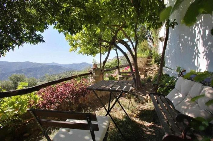 Image No.46-3 Bed Property for sale