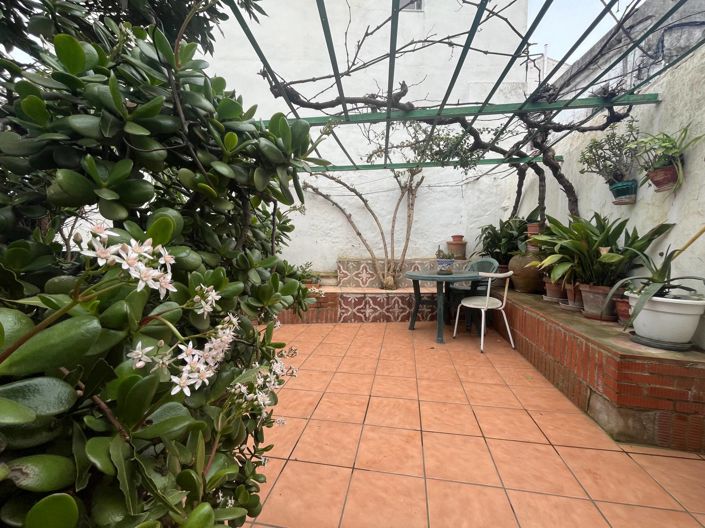 Image No.2-4 Bed Village House for sale